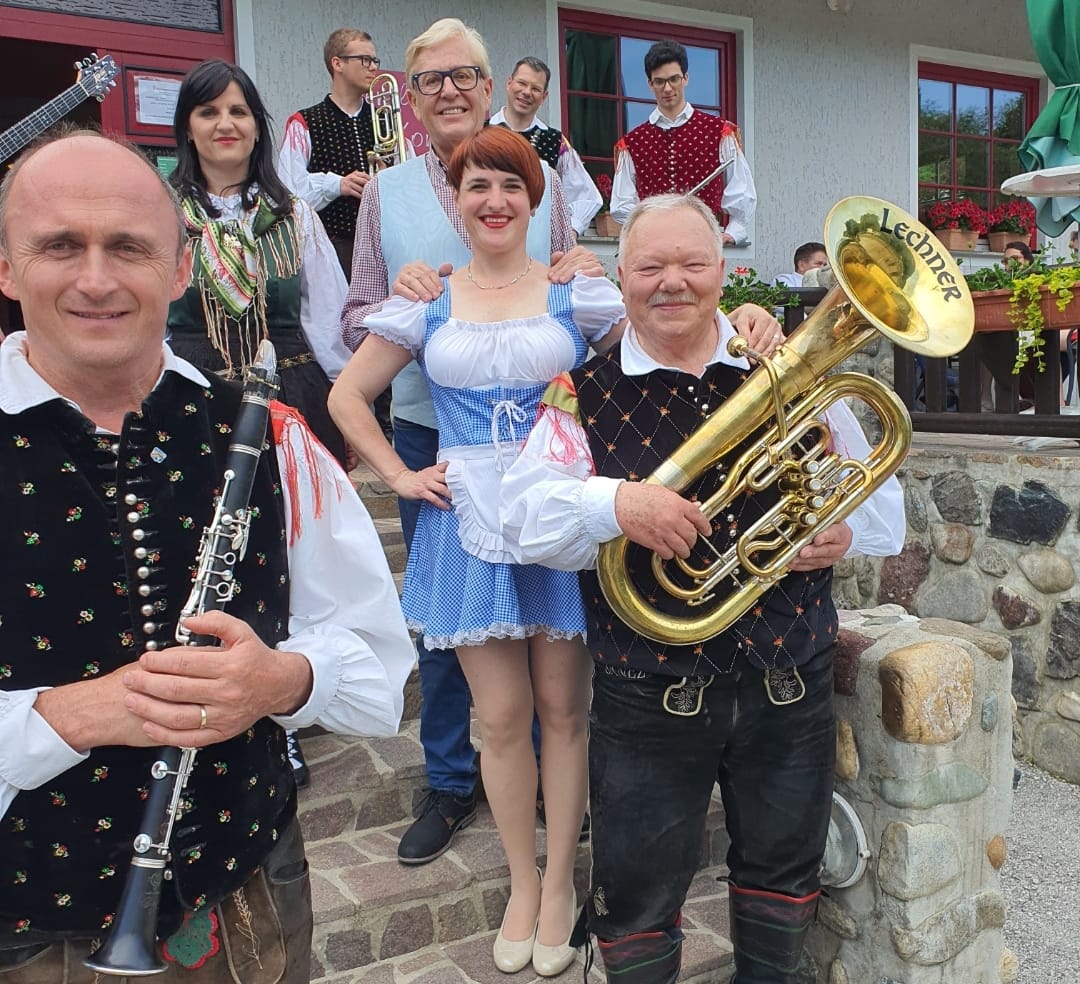 Alpski kvintet in Vinko Šimekom ter seveda z našo Moniko